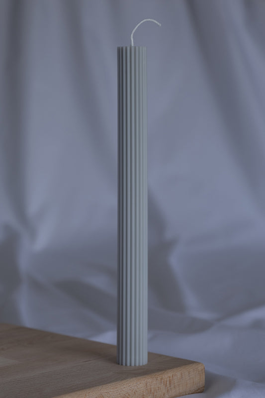 AYA – Stabkerze Hellgrau im Set